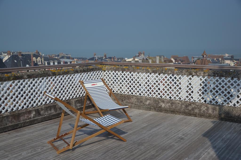 Guesthouse La Mascotte Villers-sur-Mer Eksteriør bilde